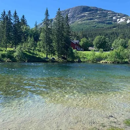 Super Sentral, Flott Og Solrik I Sentrum Hemsedal
