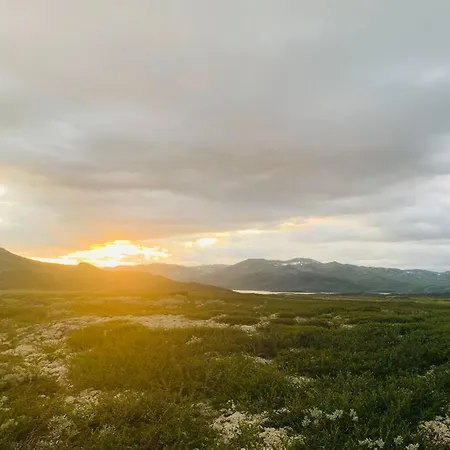 Super Sentral, Flott Og Solrik I Sentrum Leilighet Hemsedal