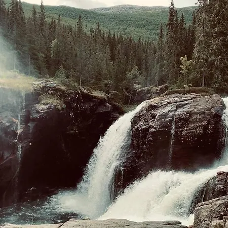 Leilighet Super Sentral, Flott Og Solrik I Sentrum *